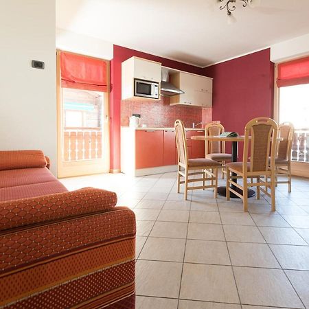 ליביניו Chalet Kiara - Appartamenti Abar מראה חיצוני תמונה