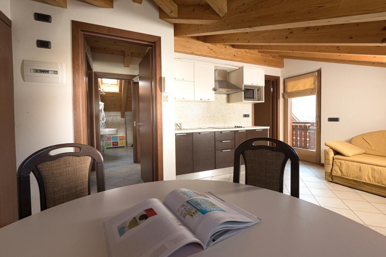ליביניו Chalet Kiara - Appartamenti Abar מראה חיצוני תמונה