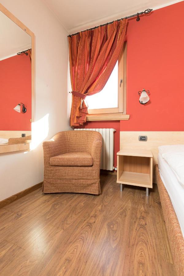ליביניו Chalet Kiara - Appartamenti Abar מראה חיצוני תמונה