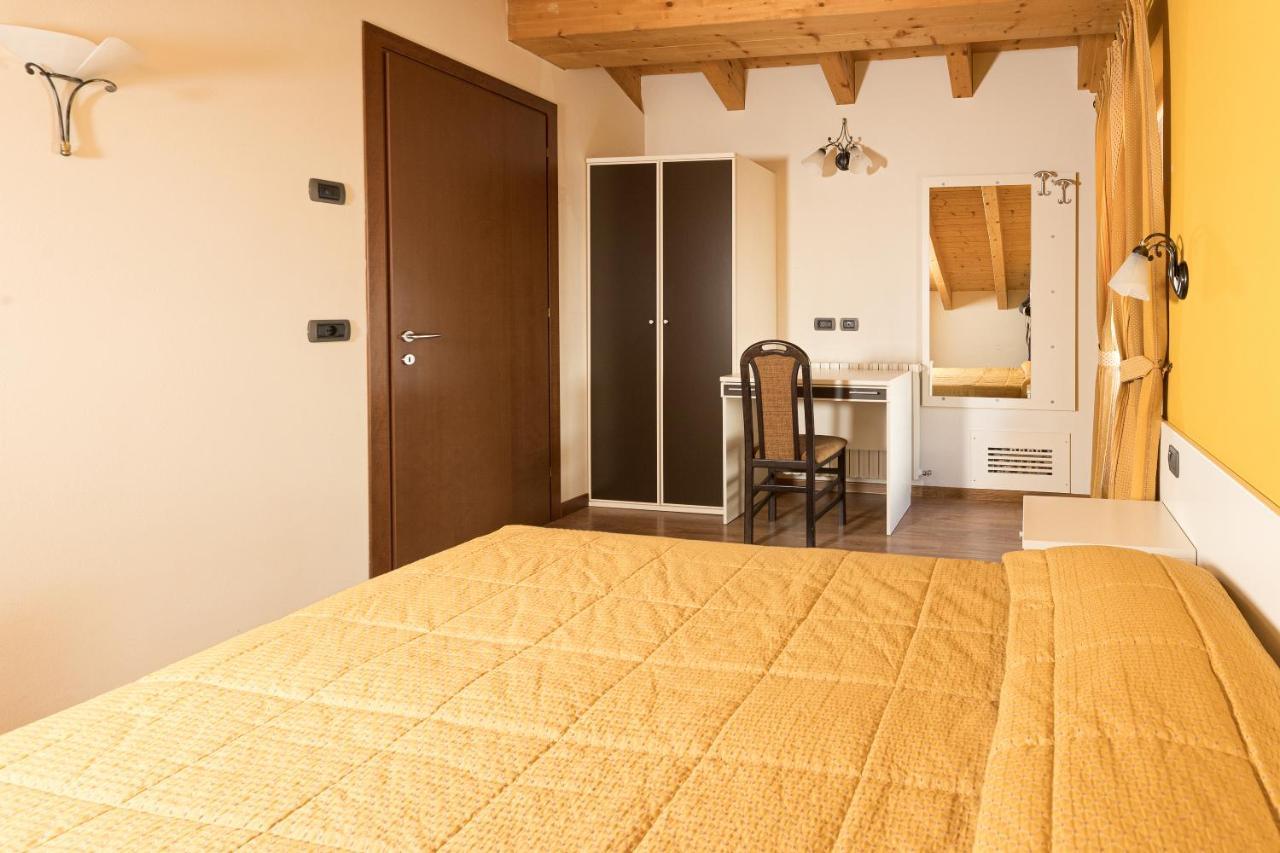 ליביניו Chalet Kiara - Appartamenti Abar מראה חיצוני תמונה