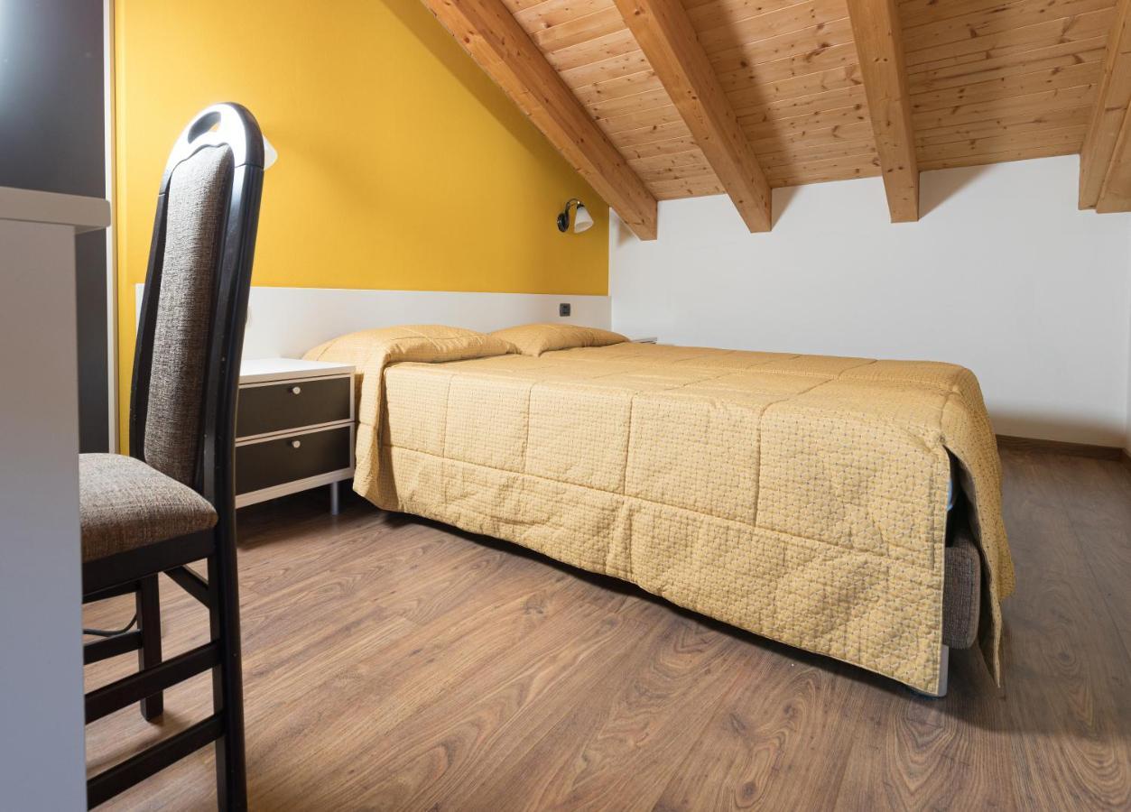 ליביניו Chalet Kiara - Appartamenti Abar מראה חיצוני תמונה